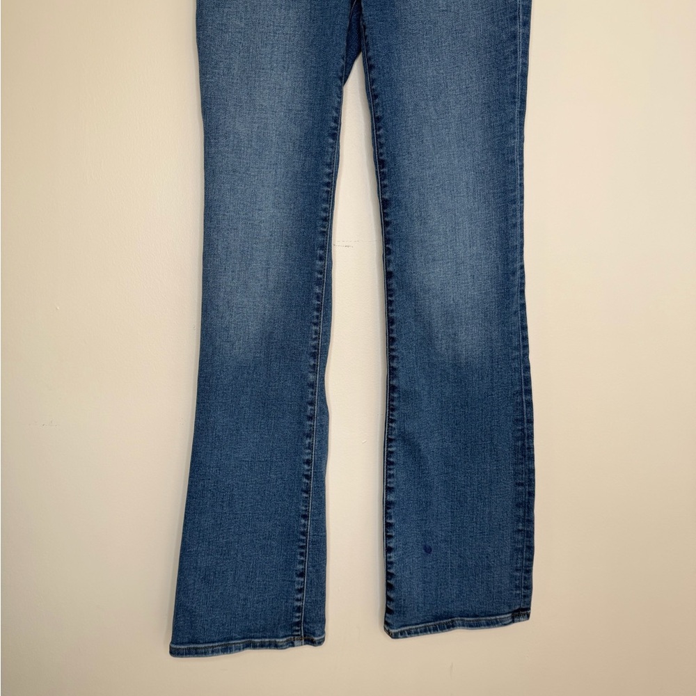 Classic Blue Women's Jeans - Picture 2 of 11